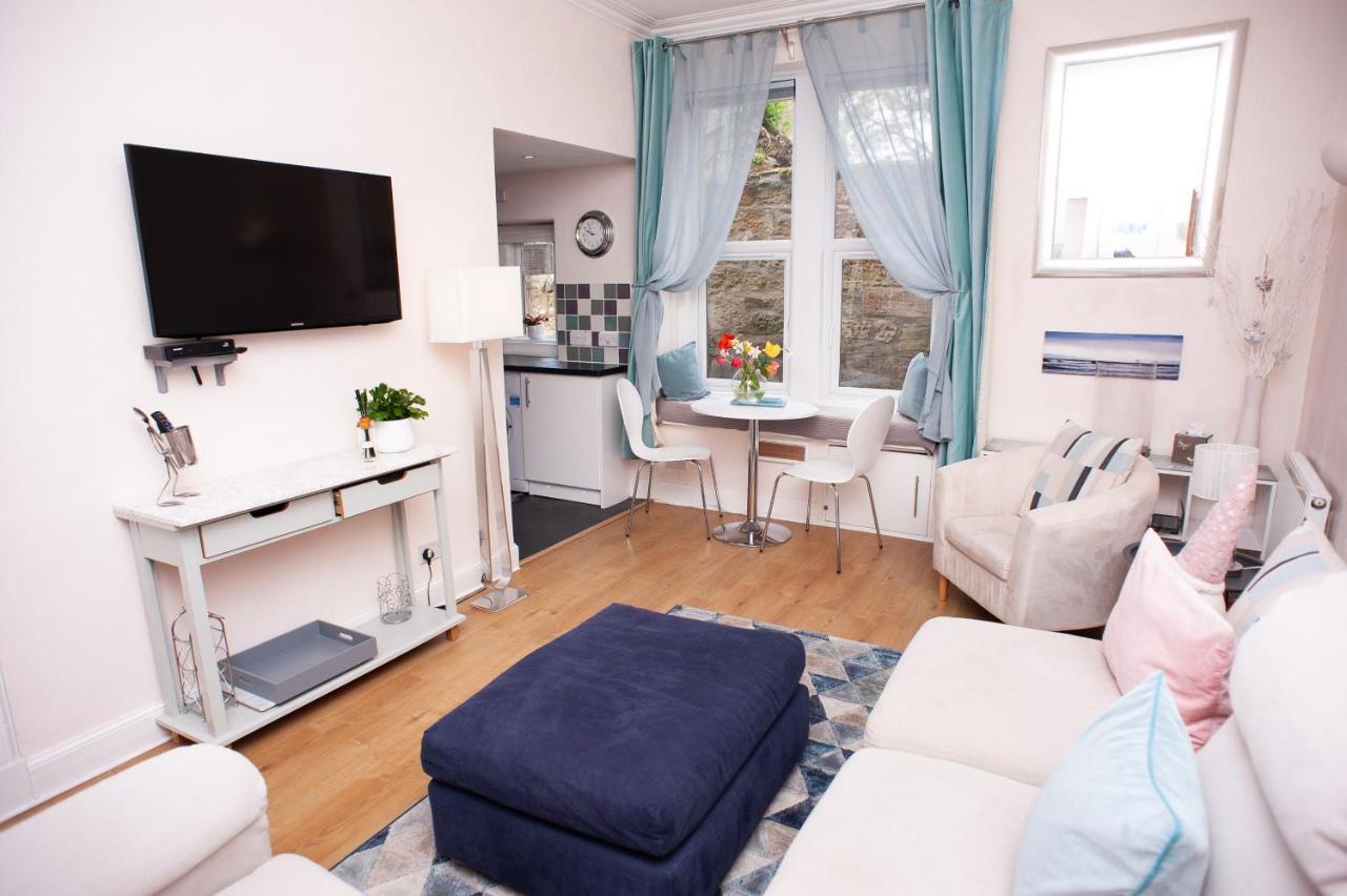 Bees Townhouse- Cupar Apartment Luaran gambar